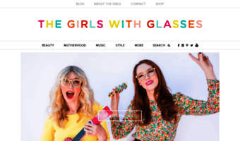 thegirlswithglasses.com